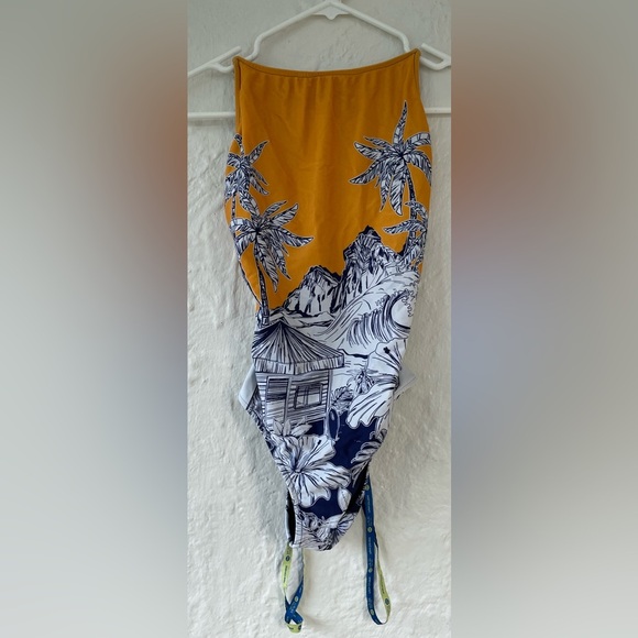 C & A alem dos mares one piece, cheeky, high cut swim suit with strappy back; M - Picture 1 of 7